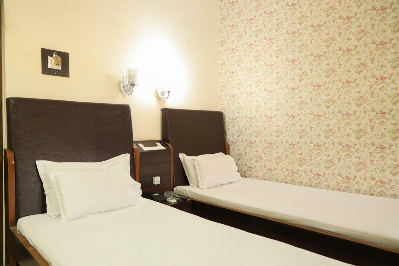 Hotel Spot On 39820 Shree Vaibhav Saver Nagpur Zewnętrze zdjęcie