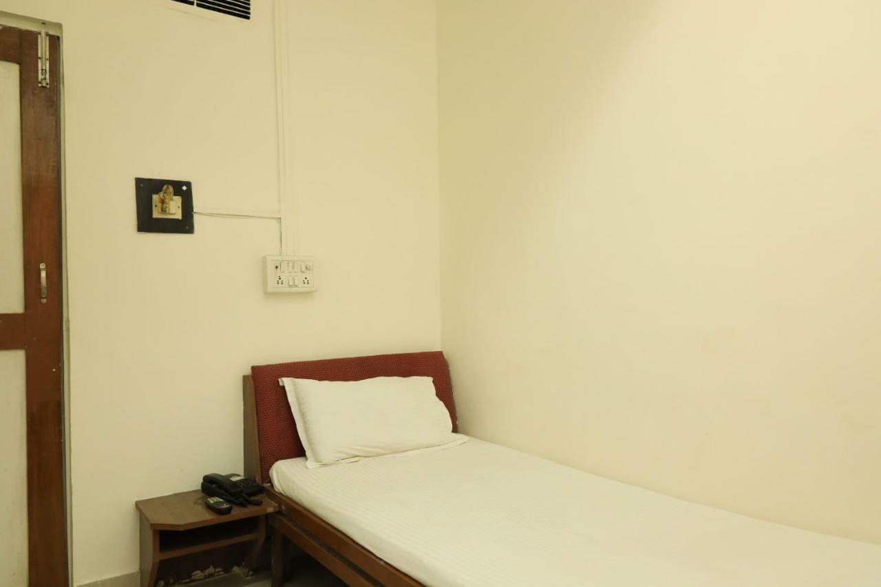 Hotel Spot On 39820 Shree Vaibhav Saver Nagpur Zewnętrze zdjęcie