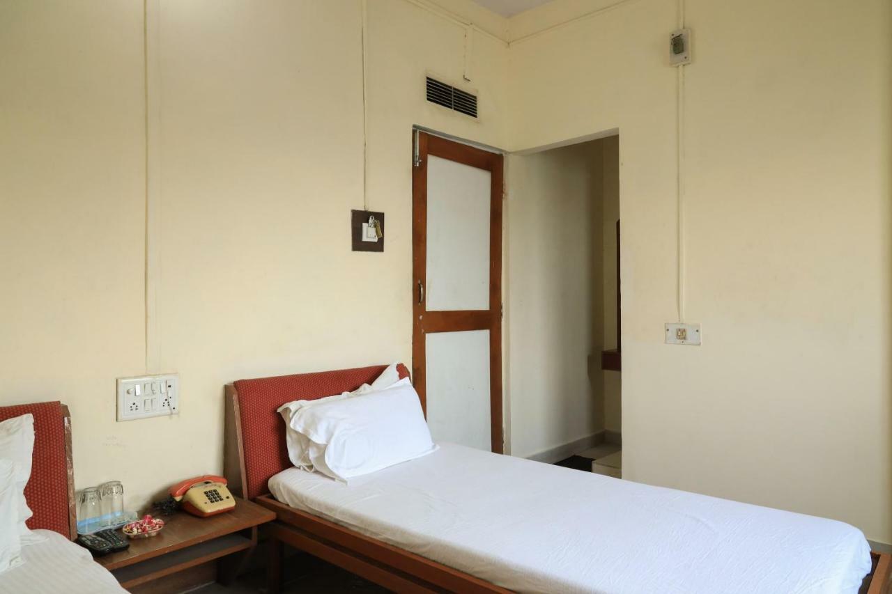 Hotel Spot On 39820 Shree Vaibhav Saver Nagpur Zewnętrze zdjęcie